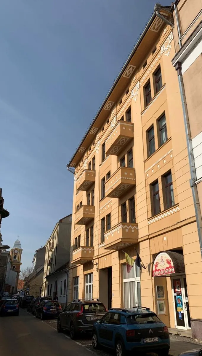 Image 5 of 1900 Vetus Central Apartment