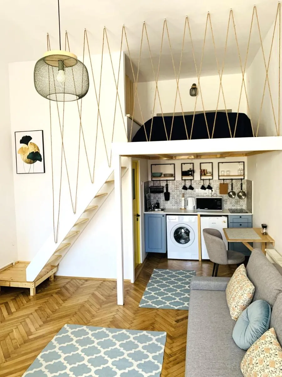 Image 4 of 1900 Vetus Central Apartment