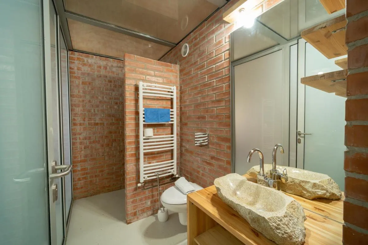 Image 2 of 5* luxury in Unirii square.
