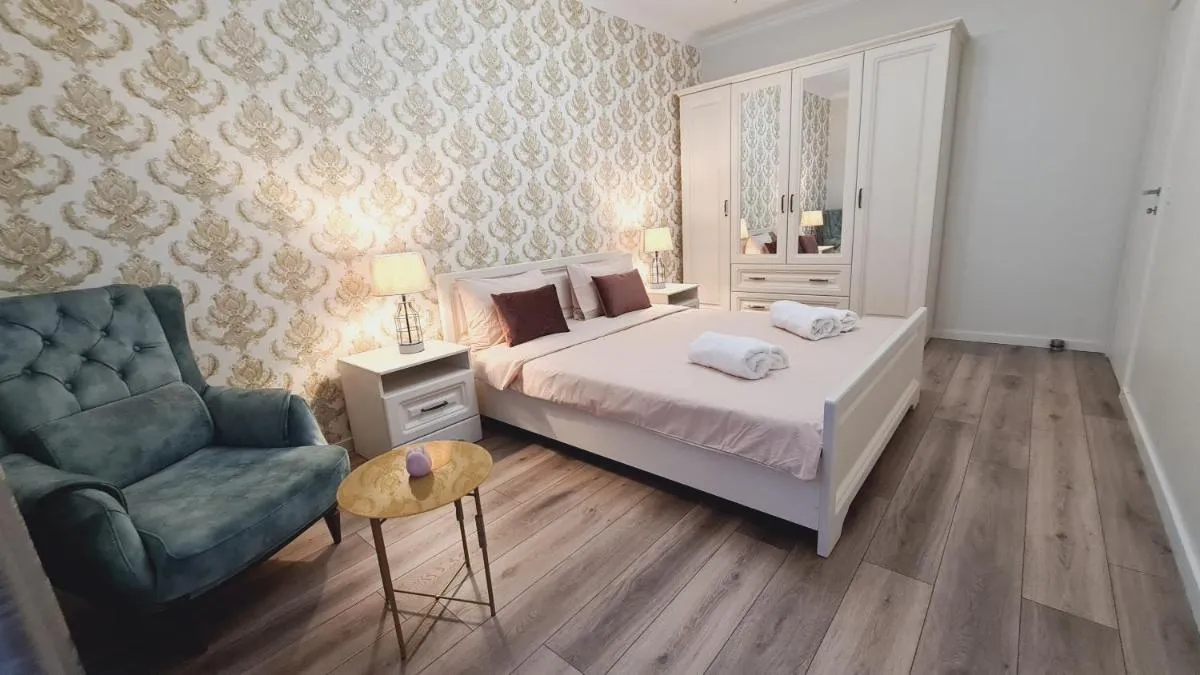 Image 6 of 5* luxury near Avram Iancu sq New. Private parking