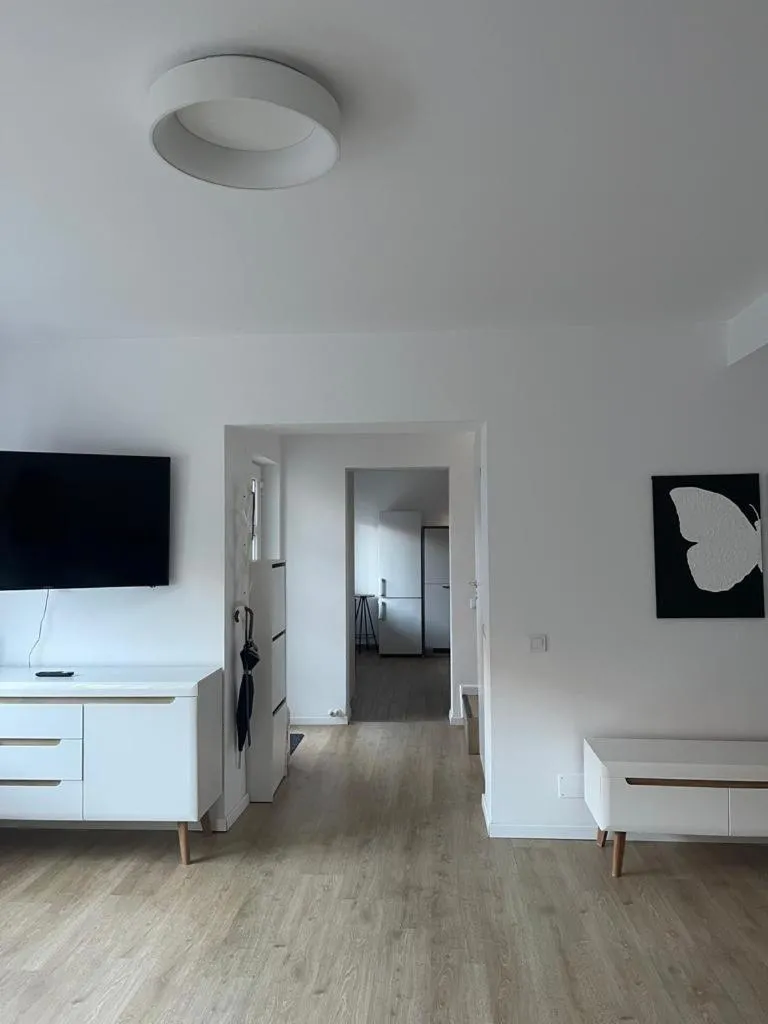 Image 4 of APARTAMENT Iaroi 2