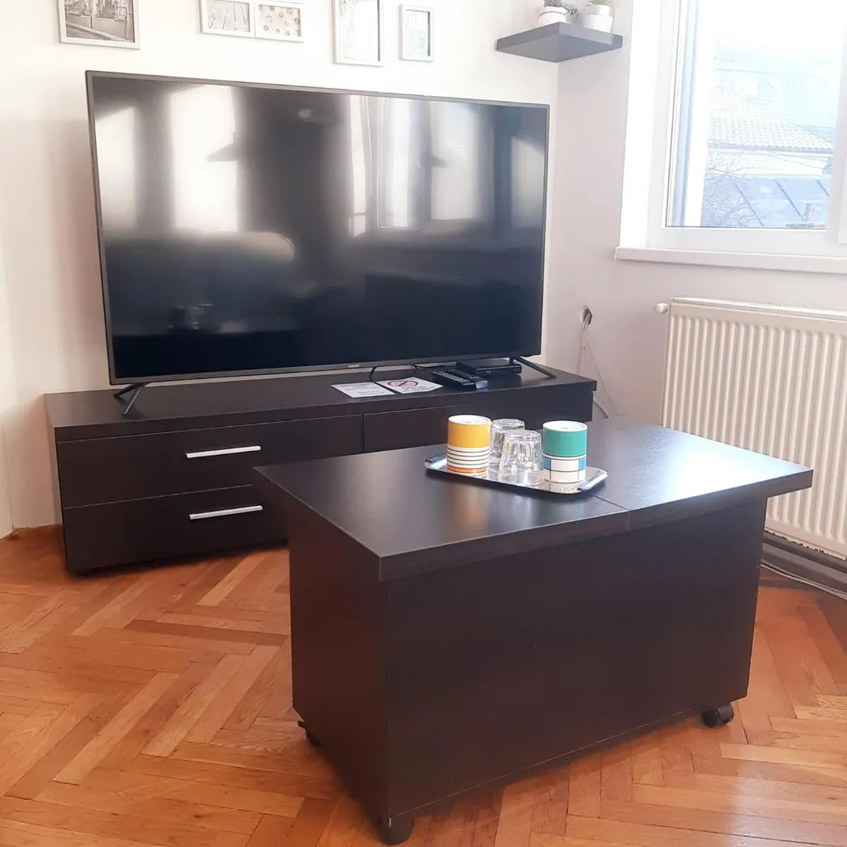 Image 5 of APARTMENT POPS 2