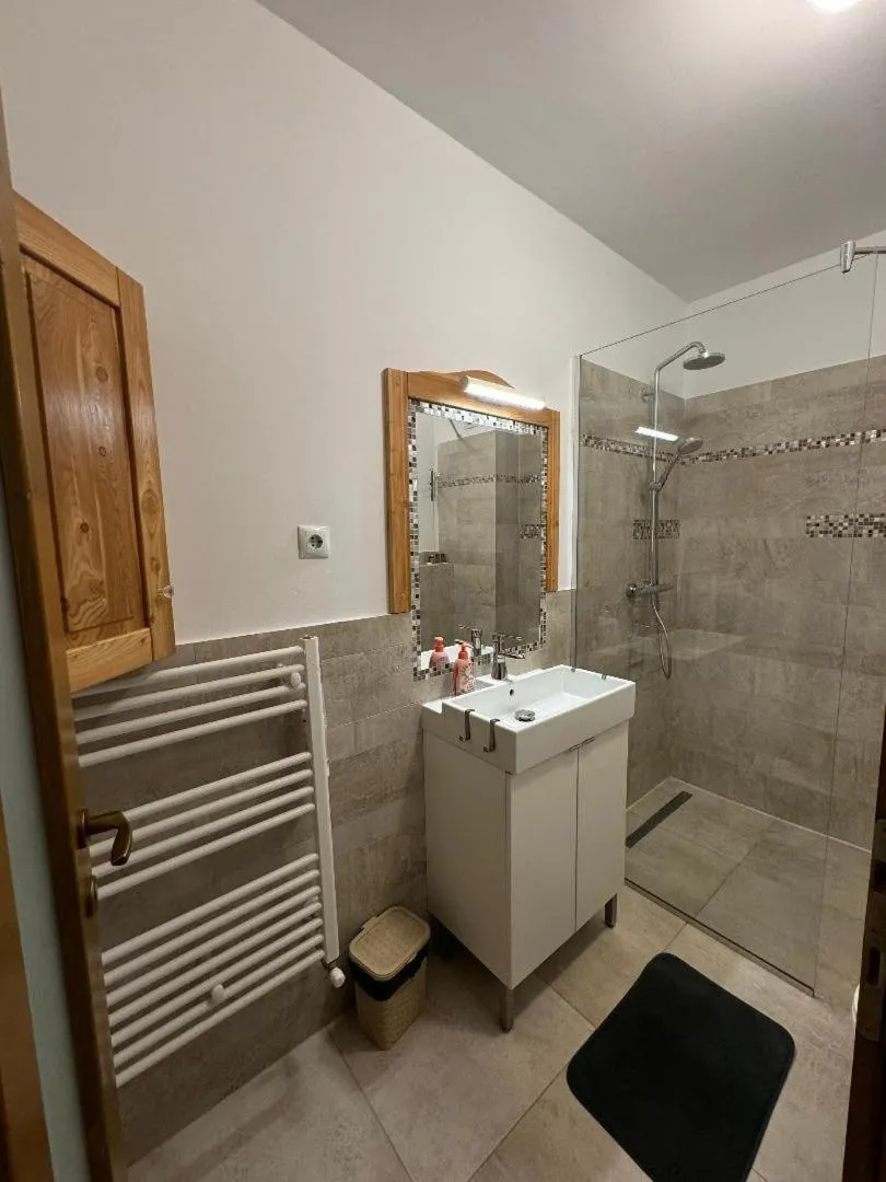 Image 2 of Apartament Aurora