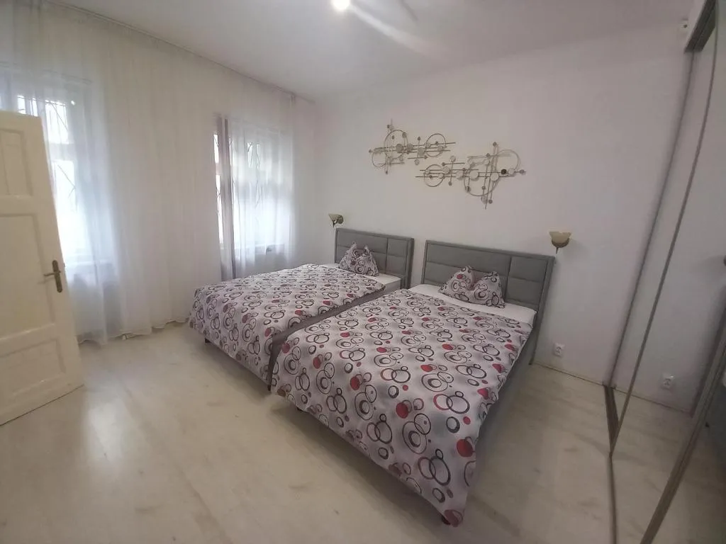 Image of Apartament Eroilor
