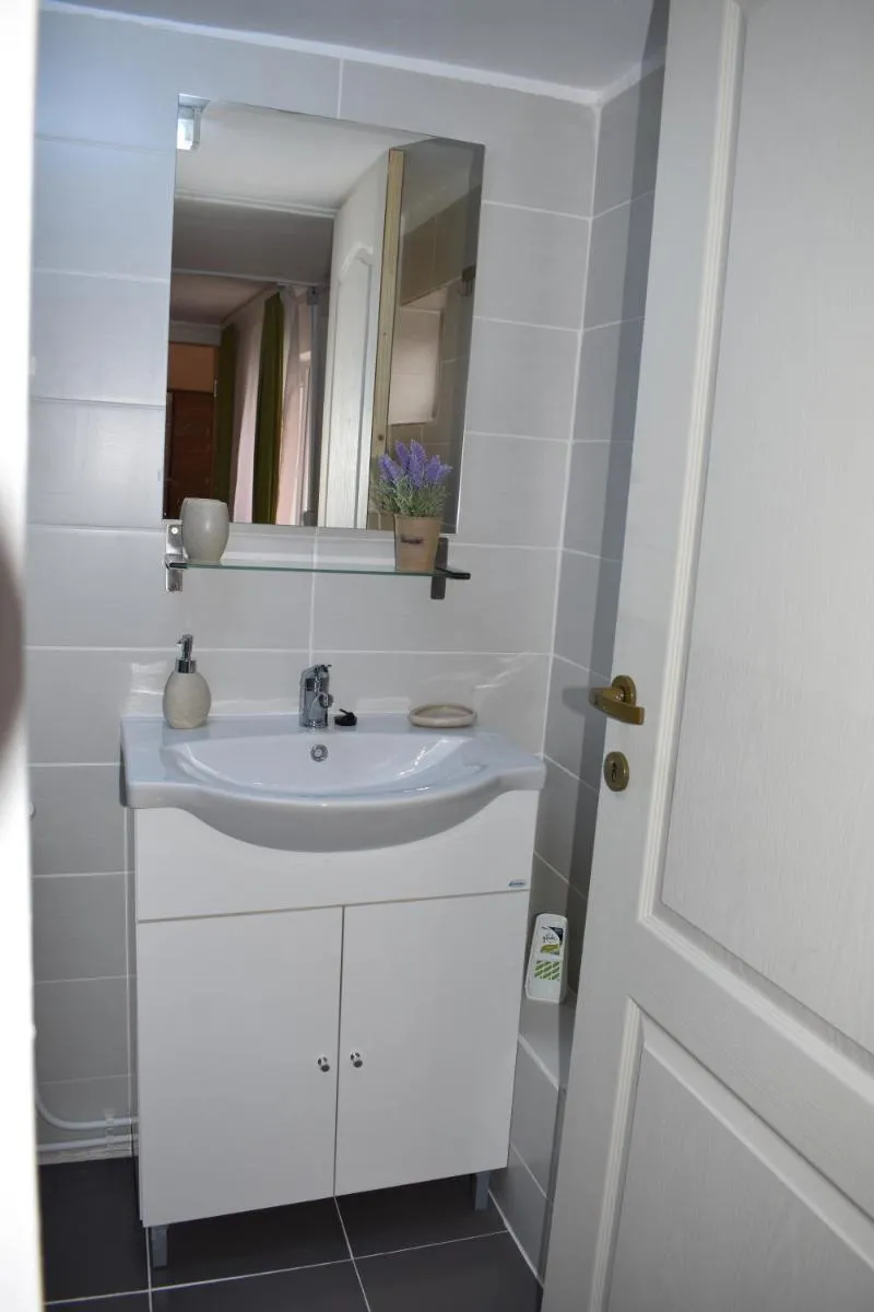 Image 2 of Apartament Zimbru
