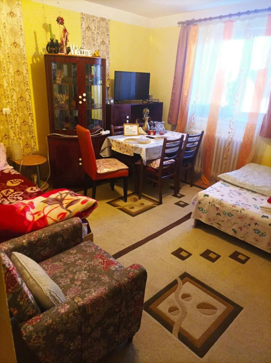 Image 4 of Apartament cu doua camere și grădină