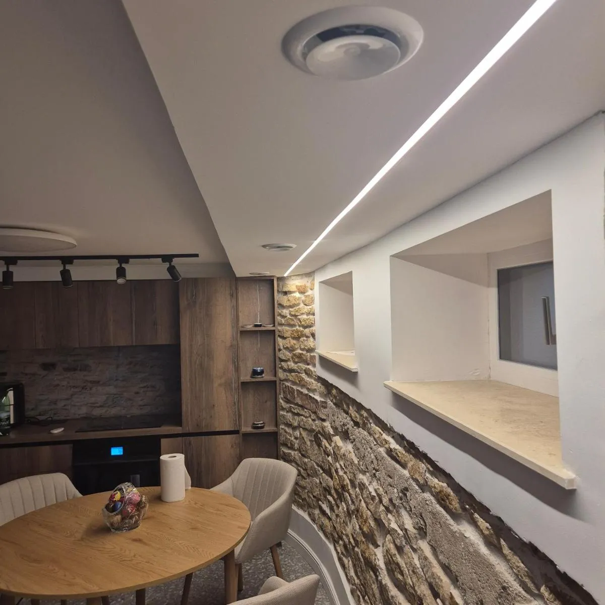 Image 1 of Apartament langa Cluj Arena cu 2 camere, bucatarie, baie si camara