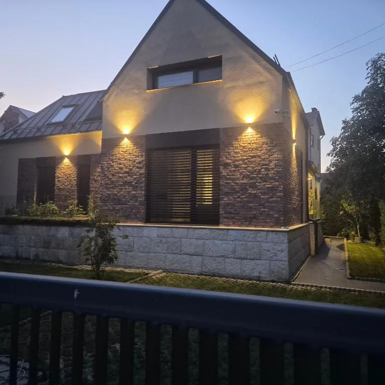 Image of Apartament langa Cluj Arena cu 2 camere, bucatarie, baie si camara