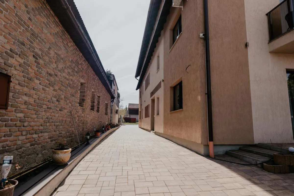 Image 6 of Aparthotel Plevnei1