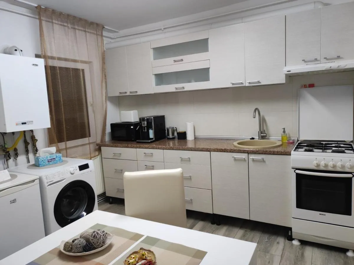 Image 2 of Apartment Farmec