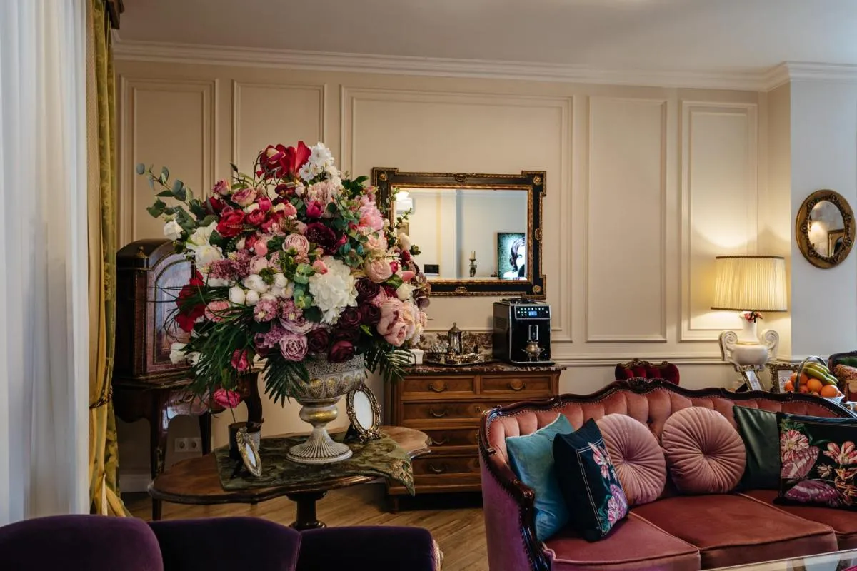 Image 2 of Ateneea Luxury Rooms