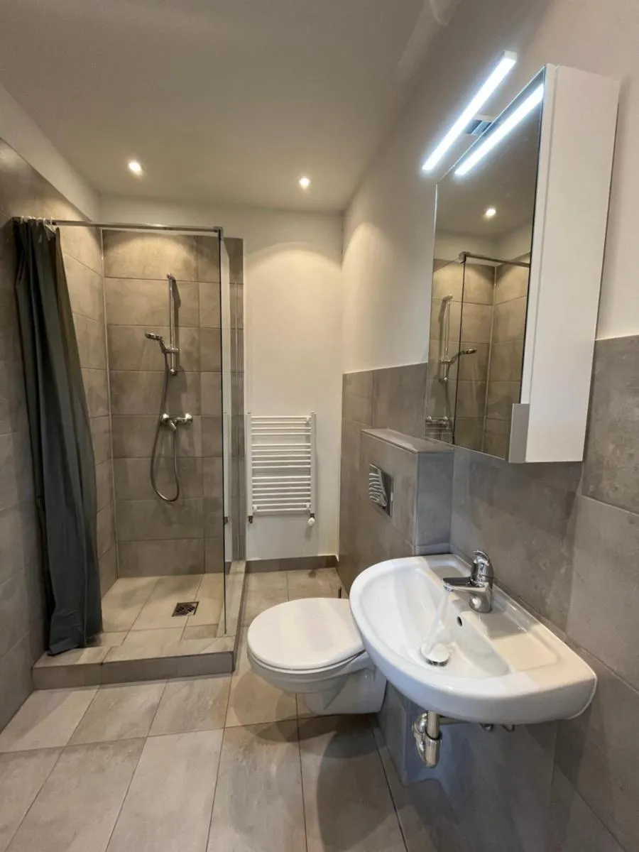 Image 2 of Beautiful Ultracentral Apartments