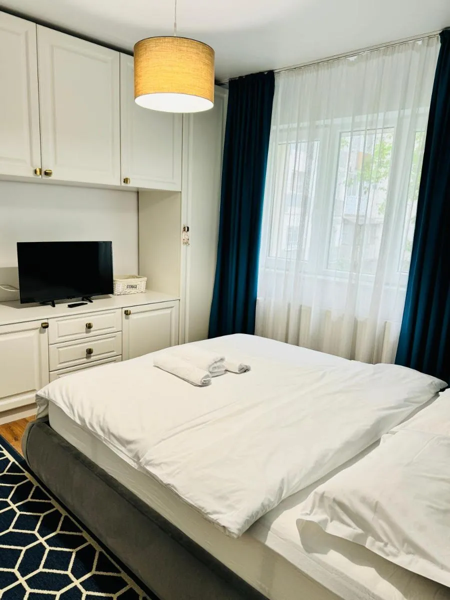 Image 1 of Blue Apartment