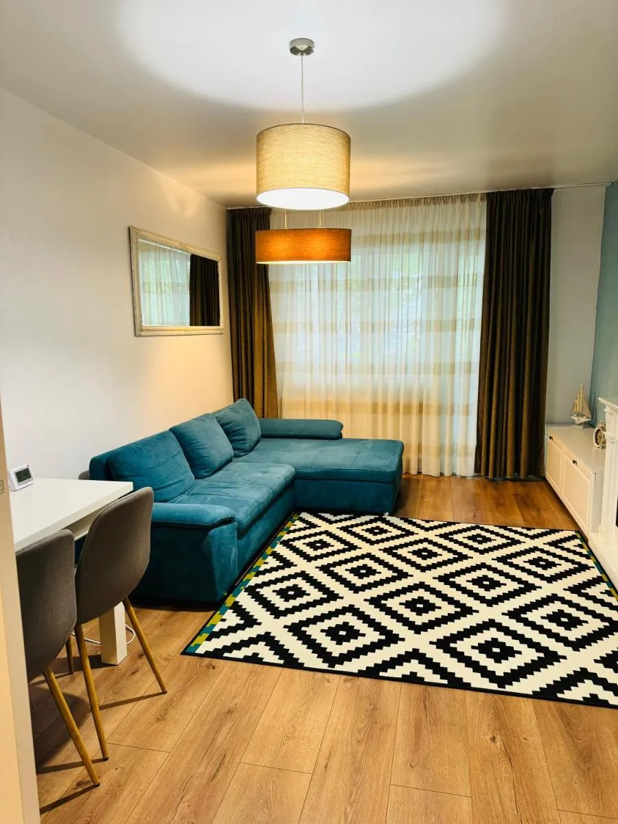 Image 4 of Blue Apartment