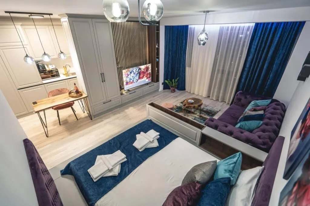 Image 4 of Briana Luxury Panoramic View