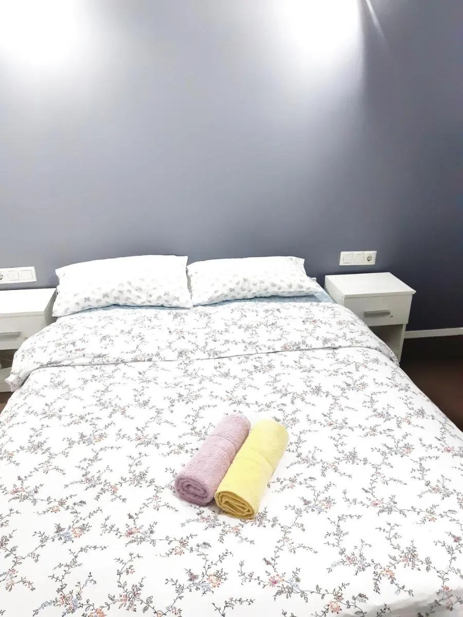 Image 3 of Bună Ziua apartment Tonitza Nic.