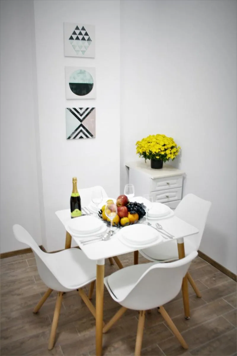 Image 3 of CONTEMPORARY Vibe – PARIS 3