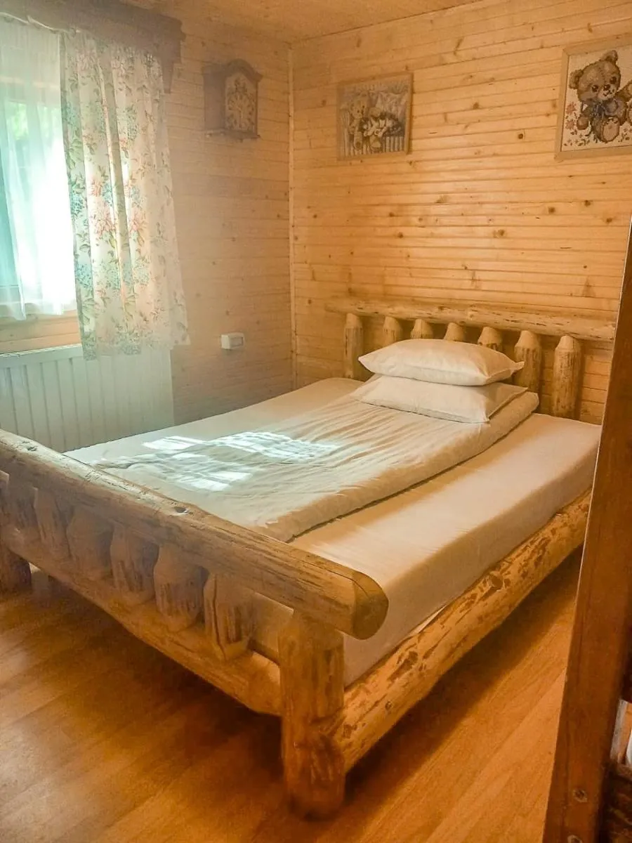 Image 3 of Cabana din padurea Belis si casuta din copac