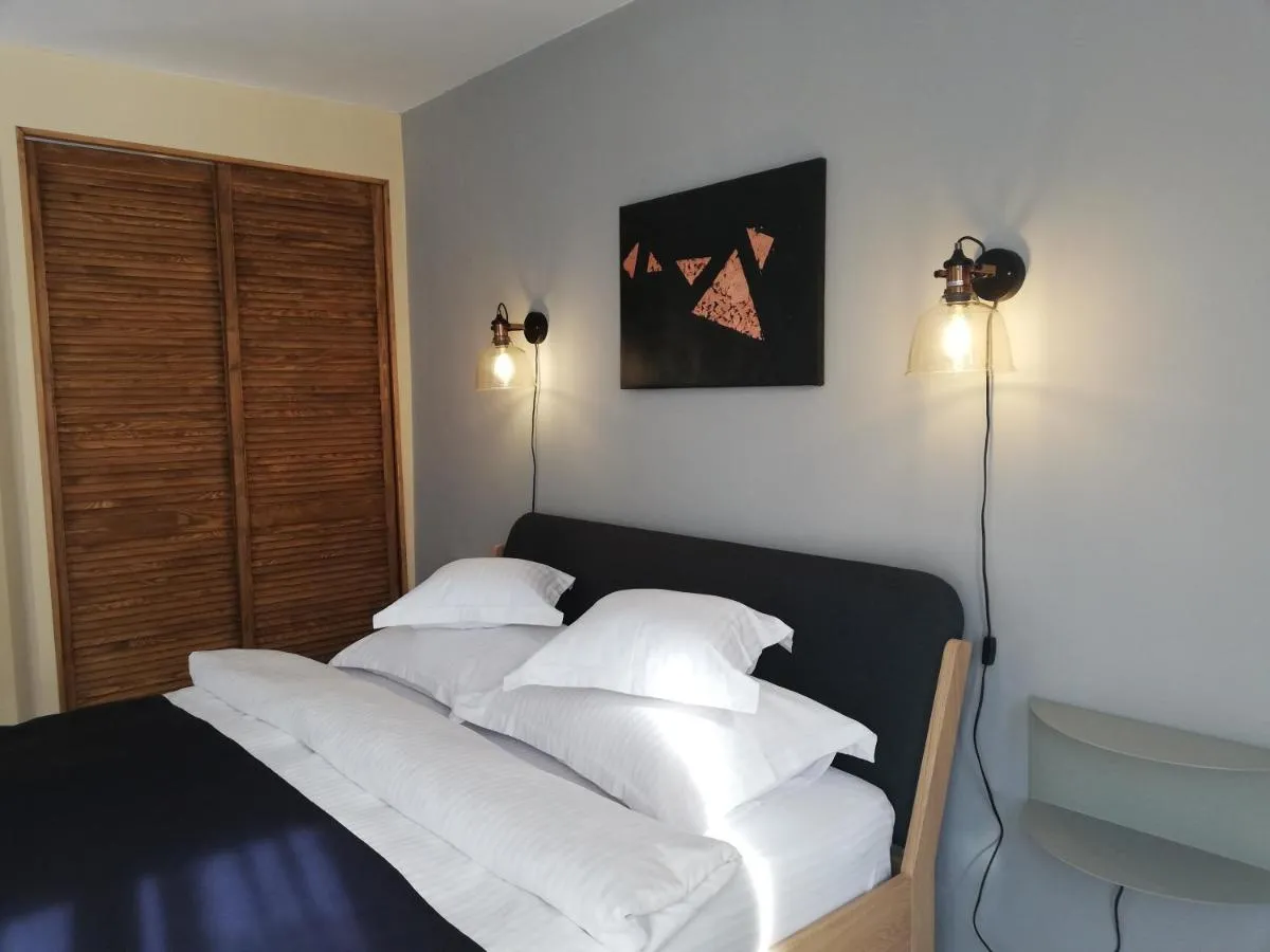 Image 1 of Cara Guesthouse 1
