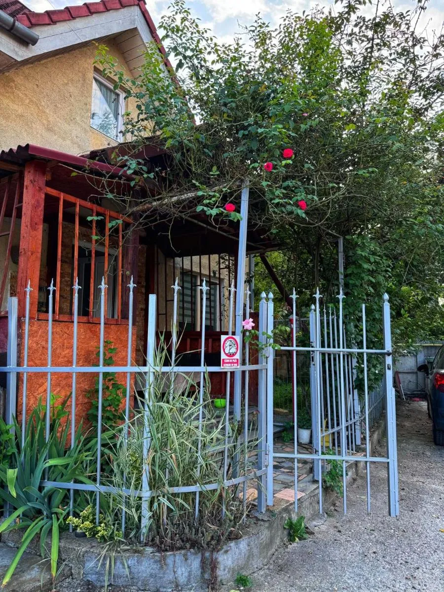 Image 3 of Casa Eni