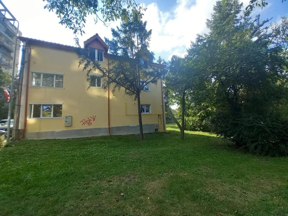 Image 1 of Casa din Parc