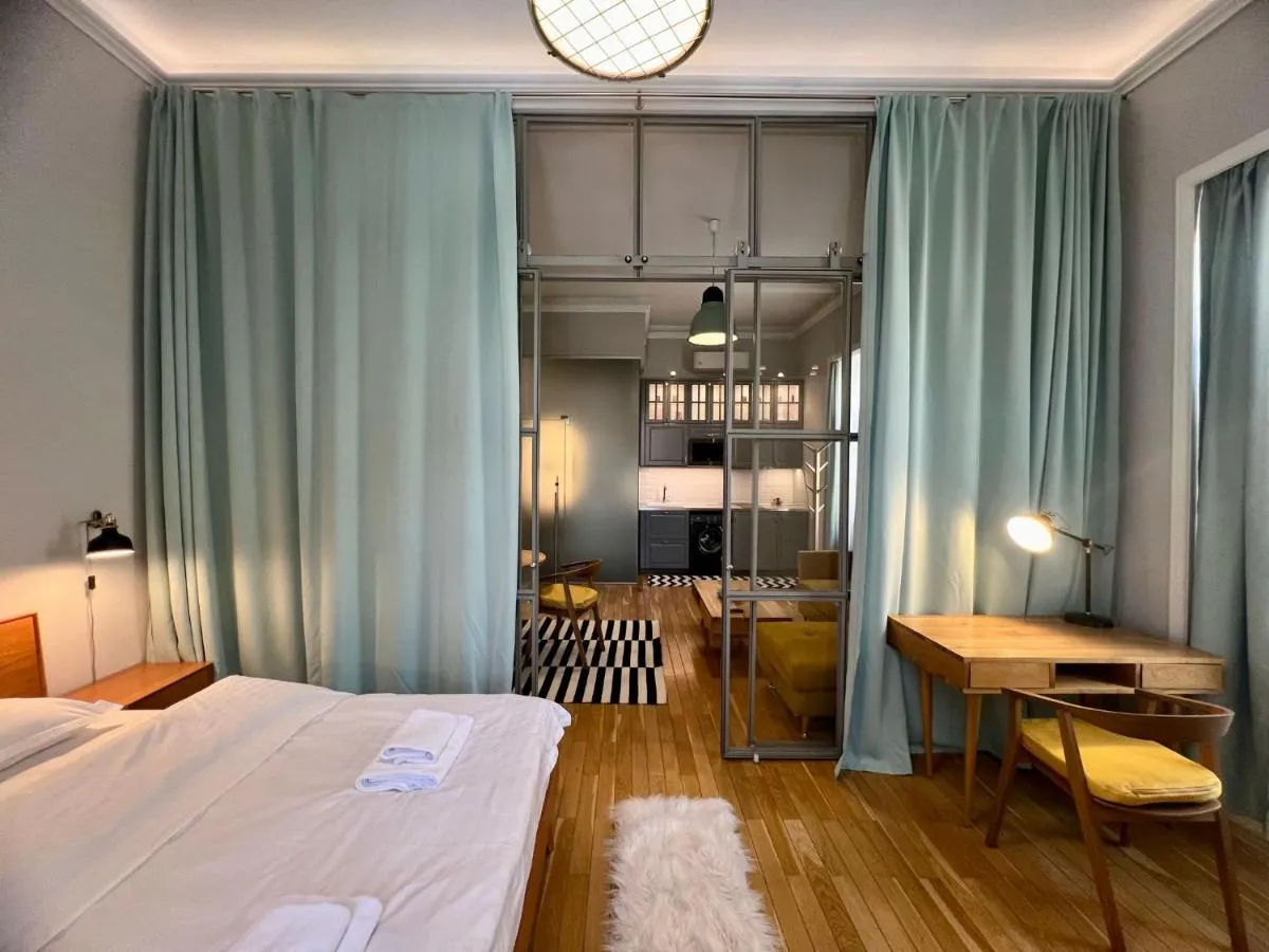 Image 1 of Central Chic