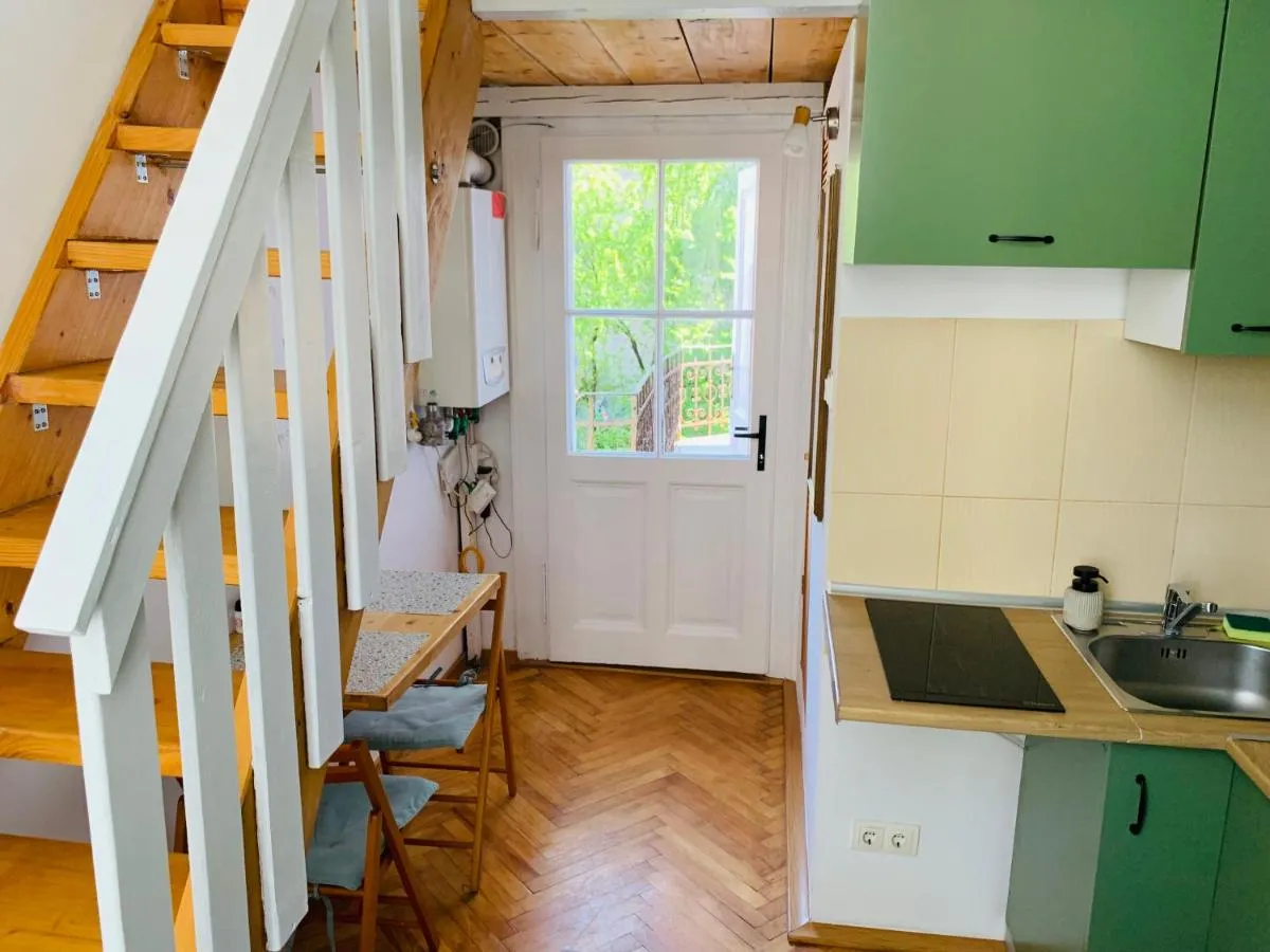 Image 1 of Central Cozy Apartment