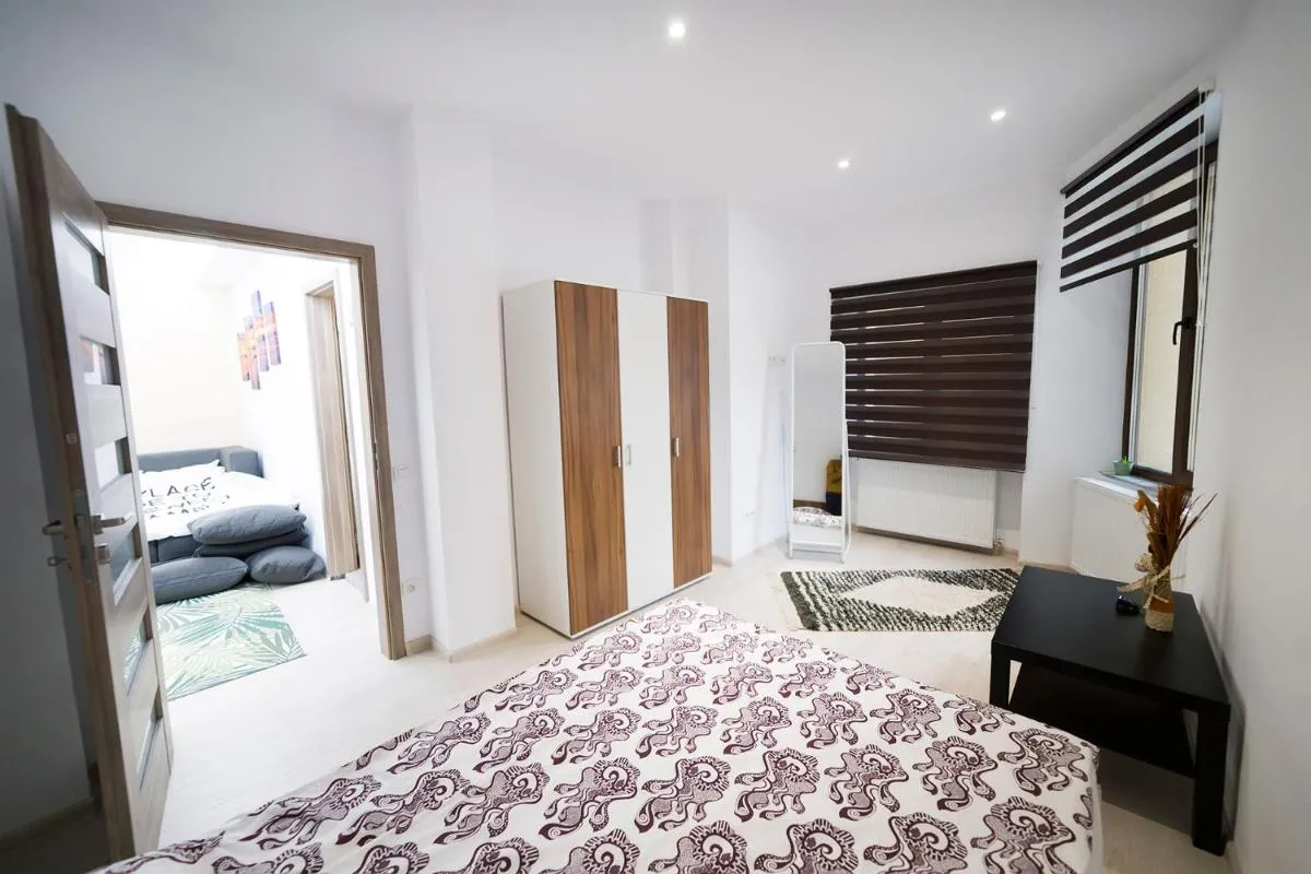 Image 6 of Central apartment- Shumi’s
