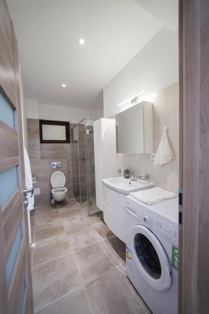 Image 3 of Central apartment- Shumi’s
