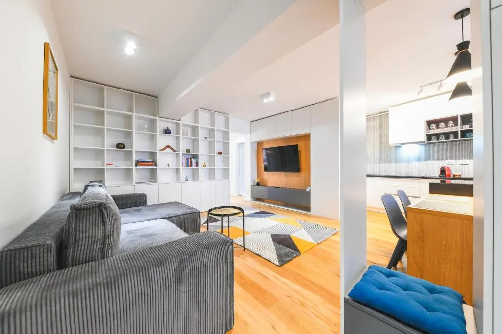 Image of Charming 2 Bedroom Apartment