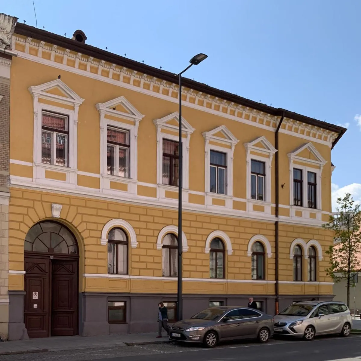 Image 5 of Charming Central Apartments