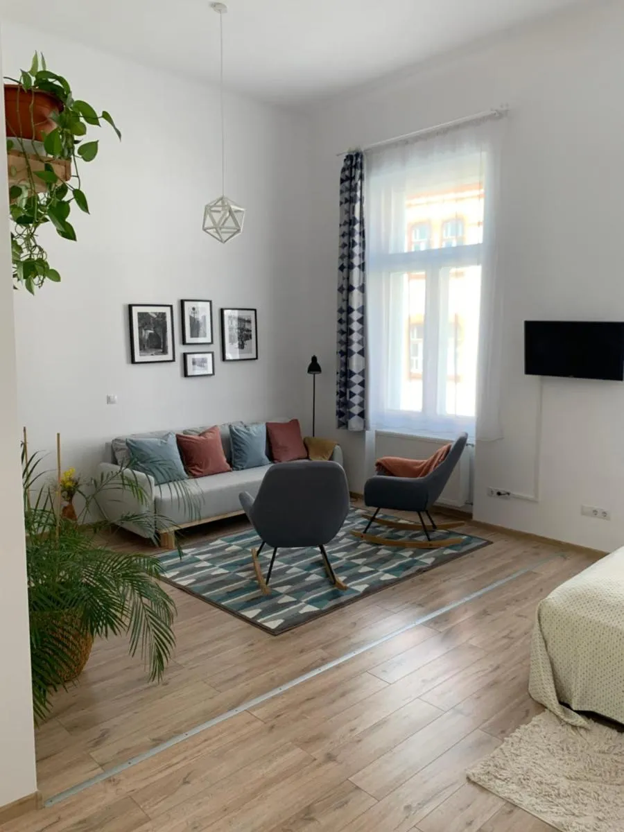 Image 4 of Charming Central Apartments