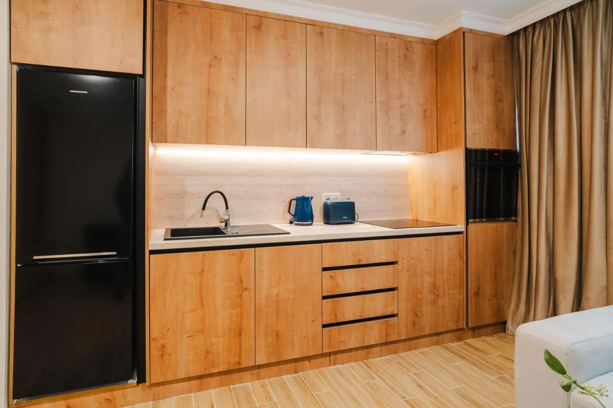 Image 2 of Chic Modern Apt – Netflix & Work-Friendly