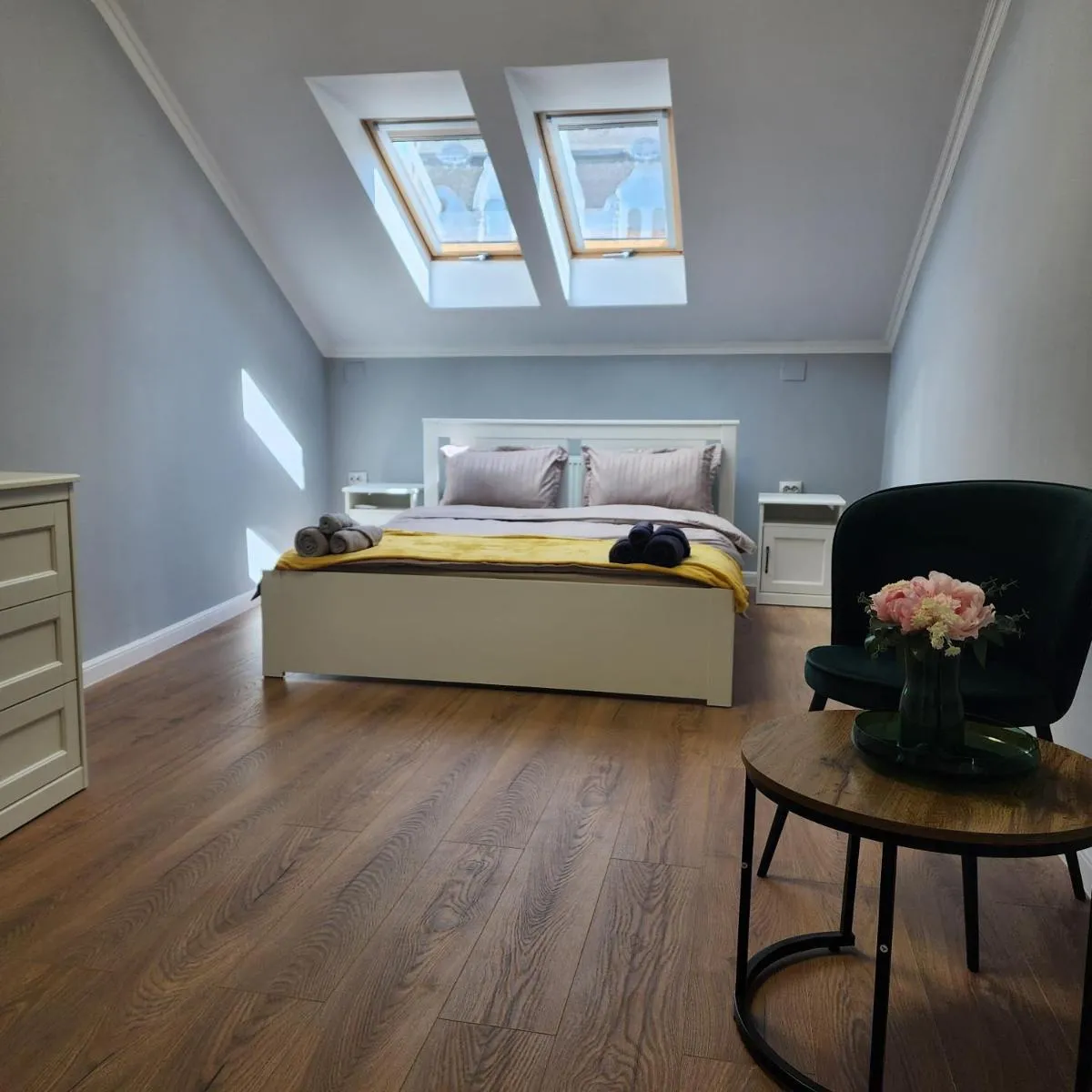 Image 5 of City Center Apartment -M