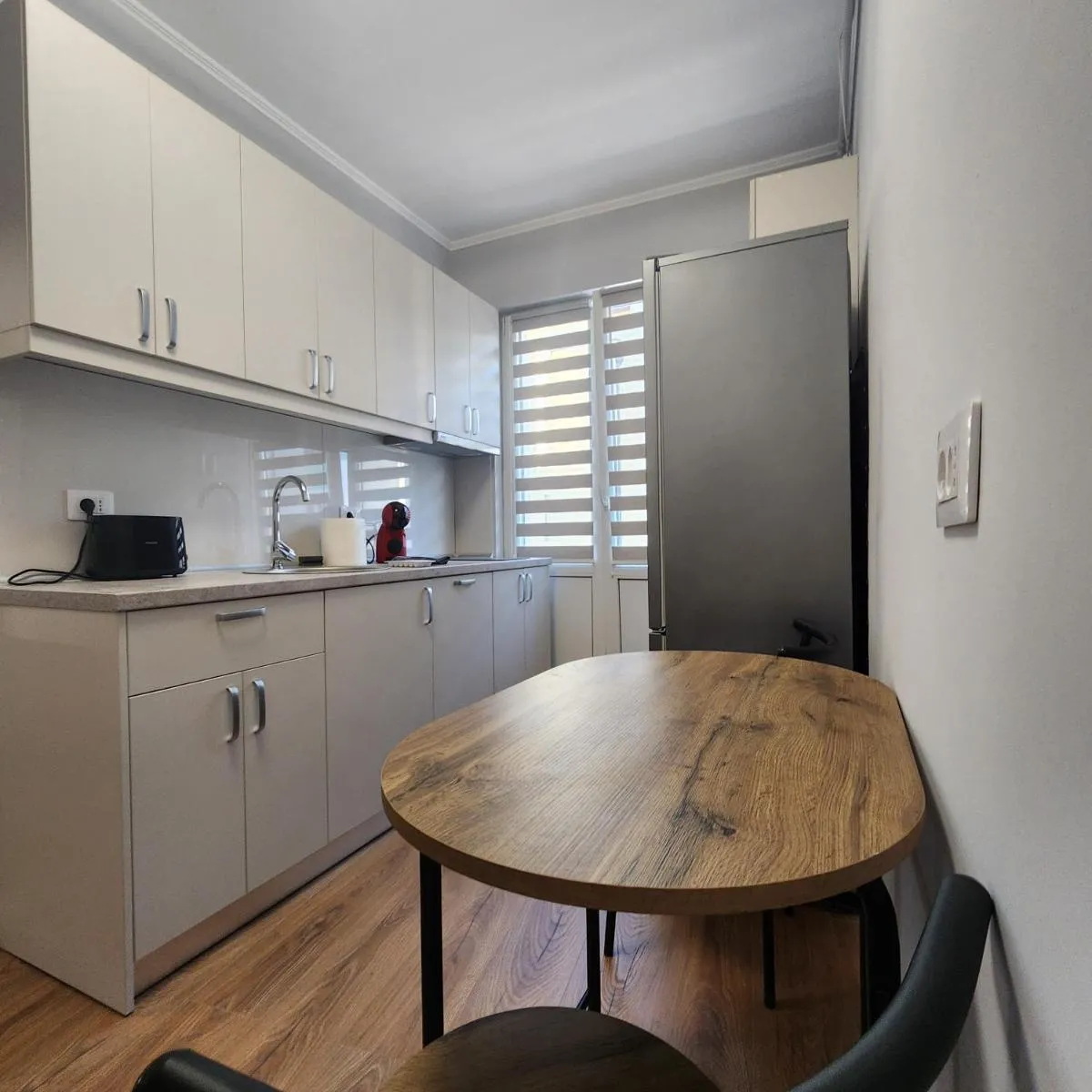 Image 3 of City Center Apartment -P