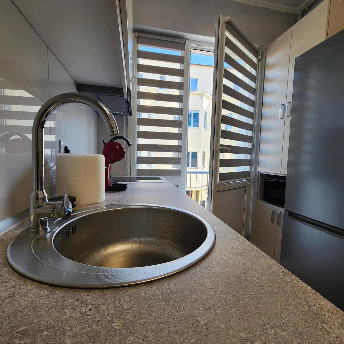 Image 2 of City Center Apartment -P