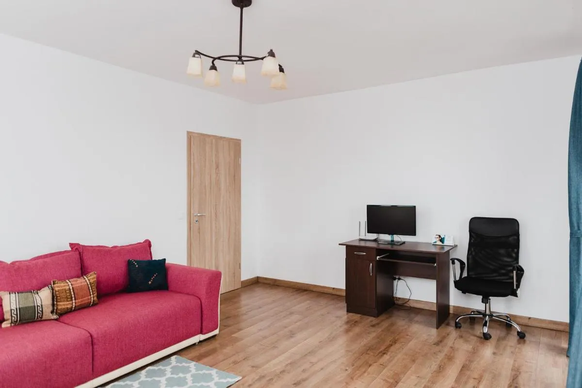 Image 4 of City view apartment with FREE parking