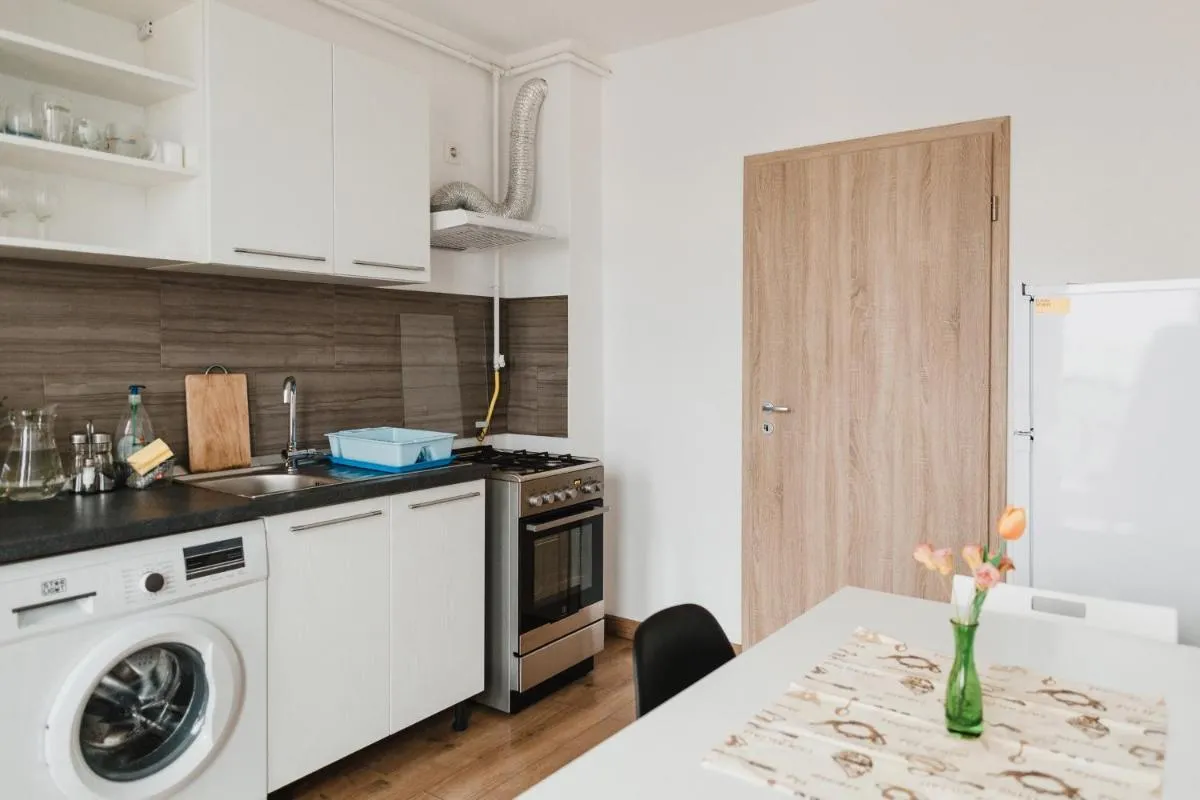 Image 3 of City view apartment with FREE parking