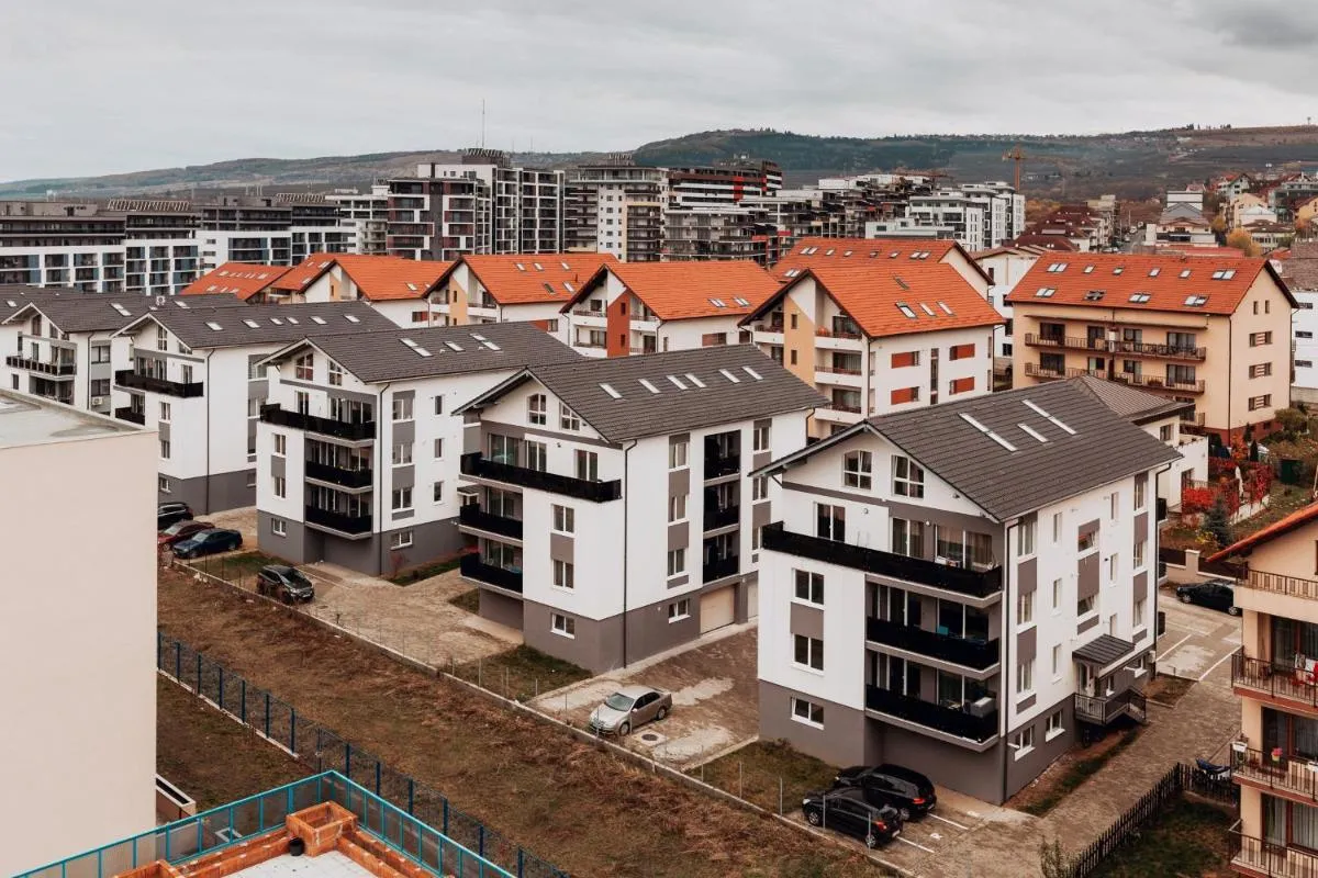 Image 5 of City view apartment with FREE parking