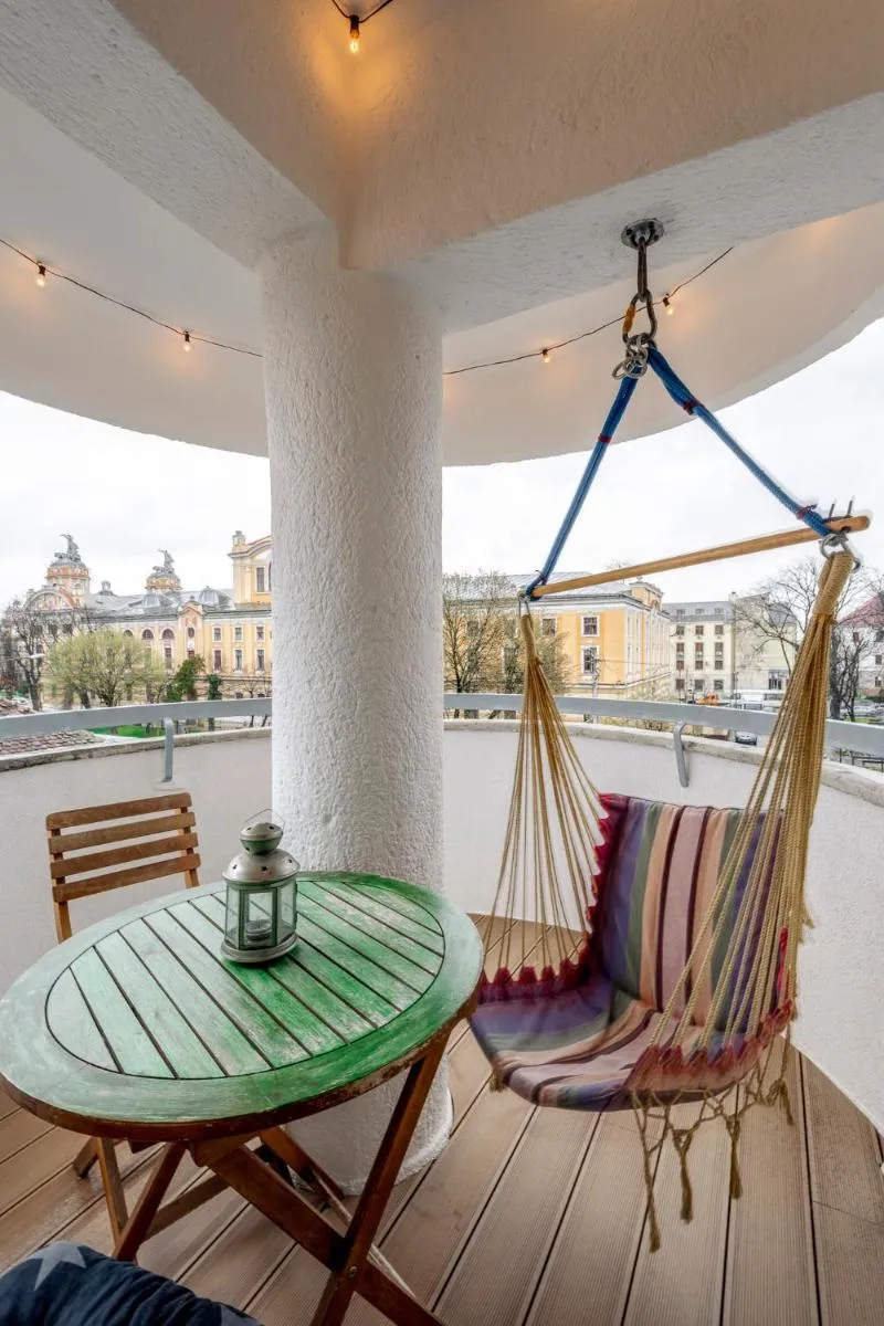 Image 6 of Cool Opera Apartments