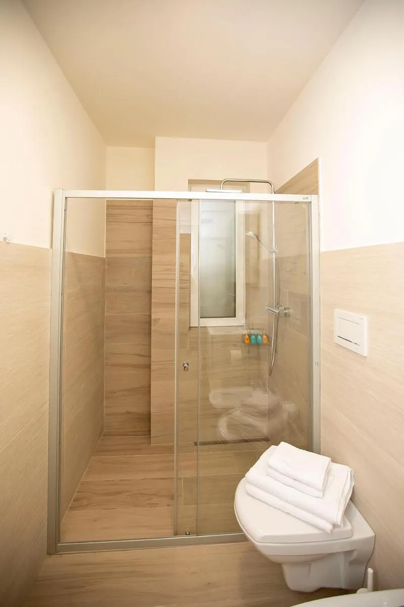 Image 5 of Covaciu aparthotel