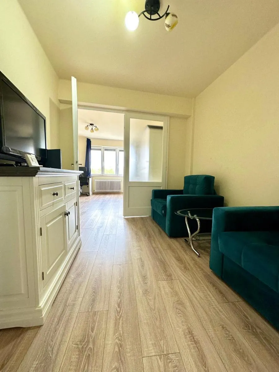 Image 3 of Cozy Central One Bedroom