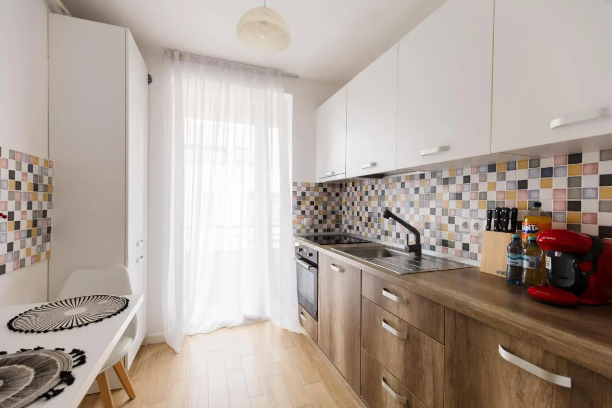 Image 2 of Cozy Retreat With Private Parking