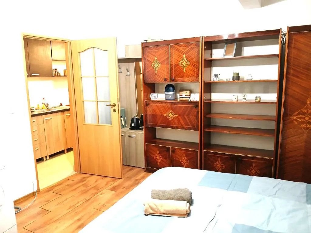 Image of Crisan-Horea City Retreat