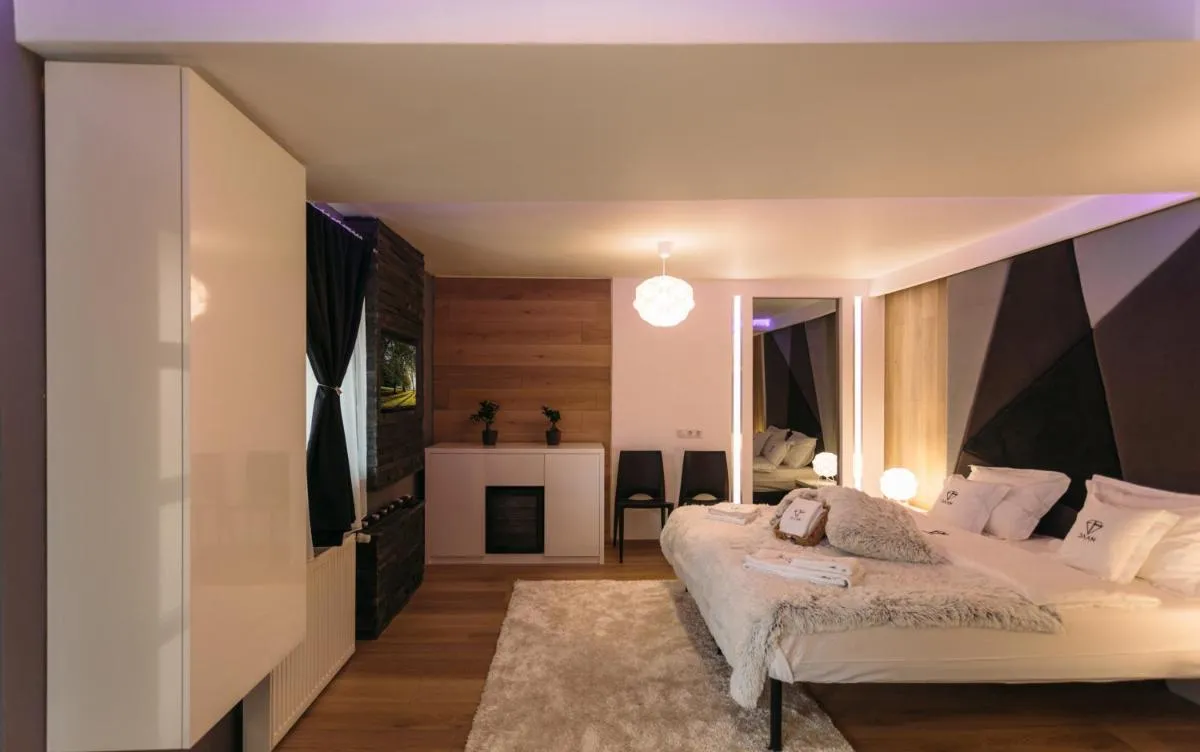 Image 1 of Daan Apartments
