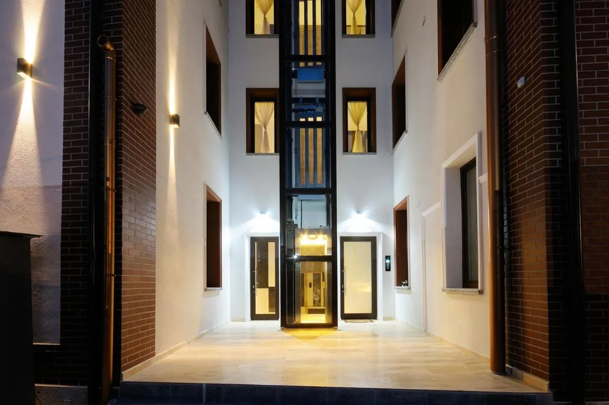 Image 4 of Dominus Residence