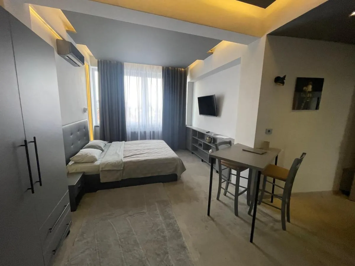 Image 1 of Engels apartment