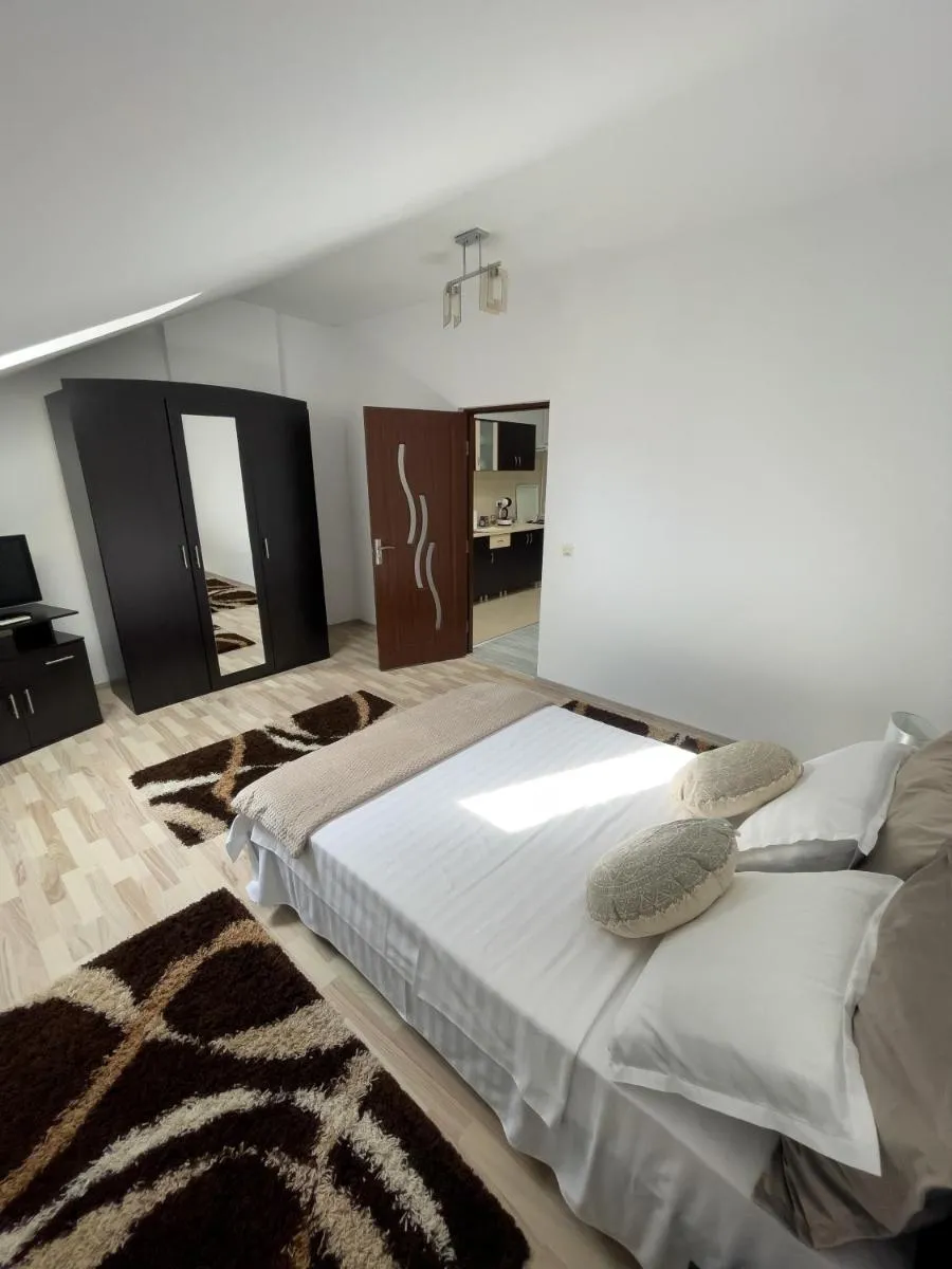 Image 5 of Enjoy Apartments – Skylight Residence