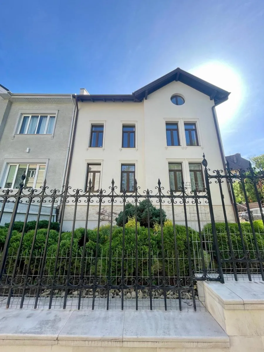 Image 5 of Enjoy Apartments – Spacious Retreat in our Villa