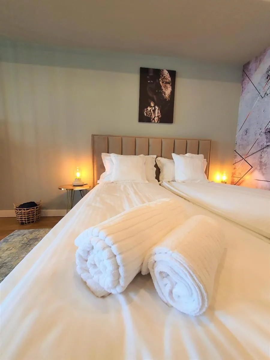 Image 6 of Eriss Studio Suite – OZone building apartment